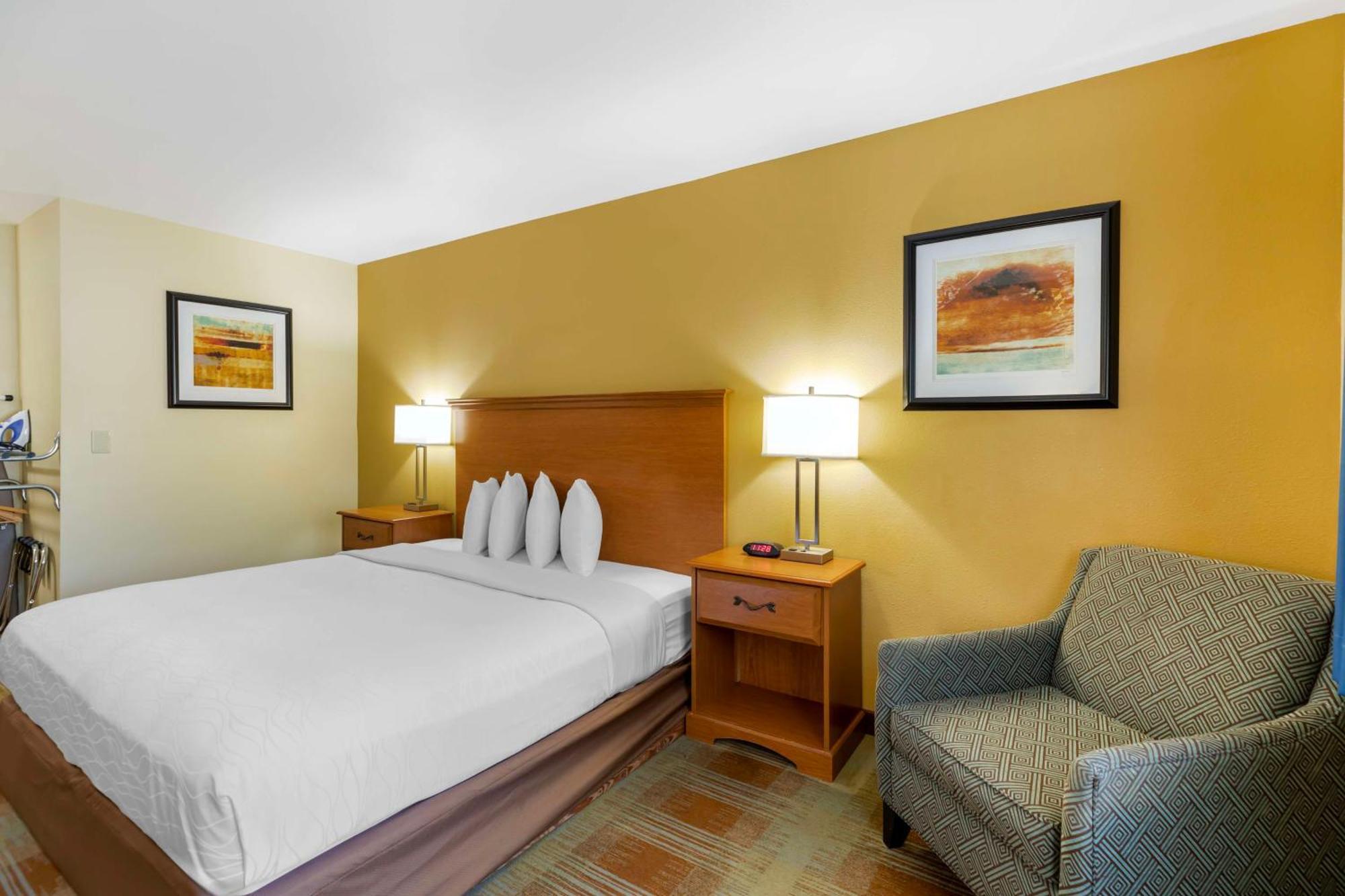 Best Western Kiva Inn Fort Collins Bagian luar foto